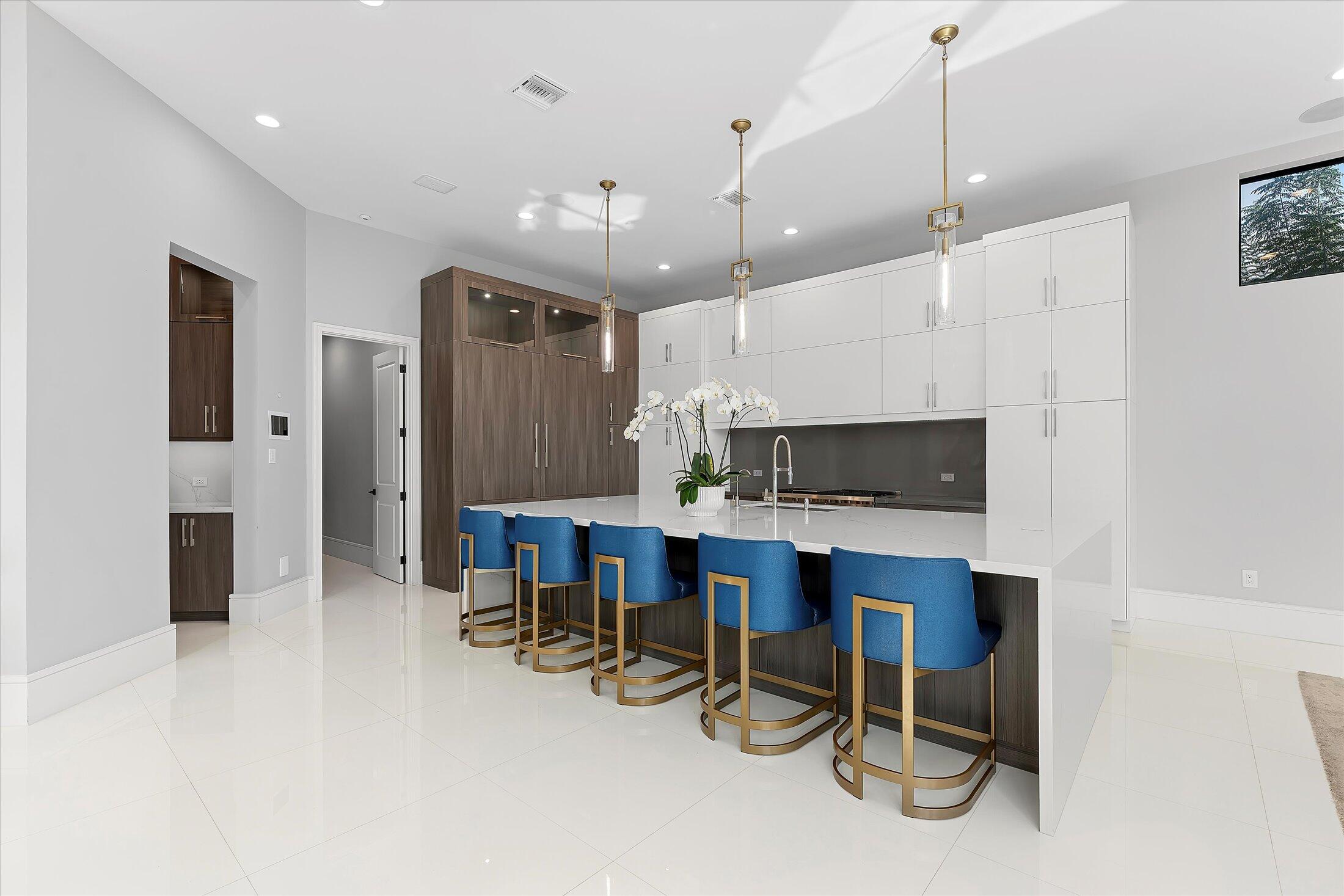 OLYMPIA 1 - Residential