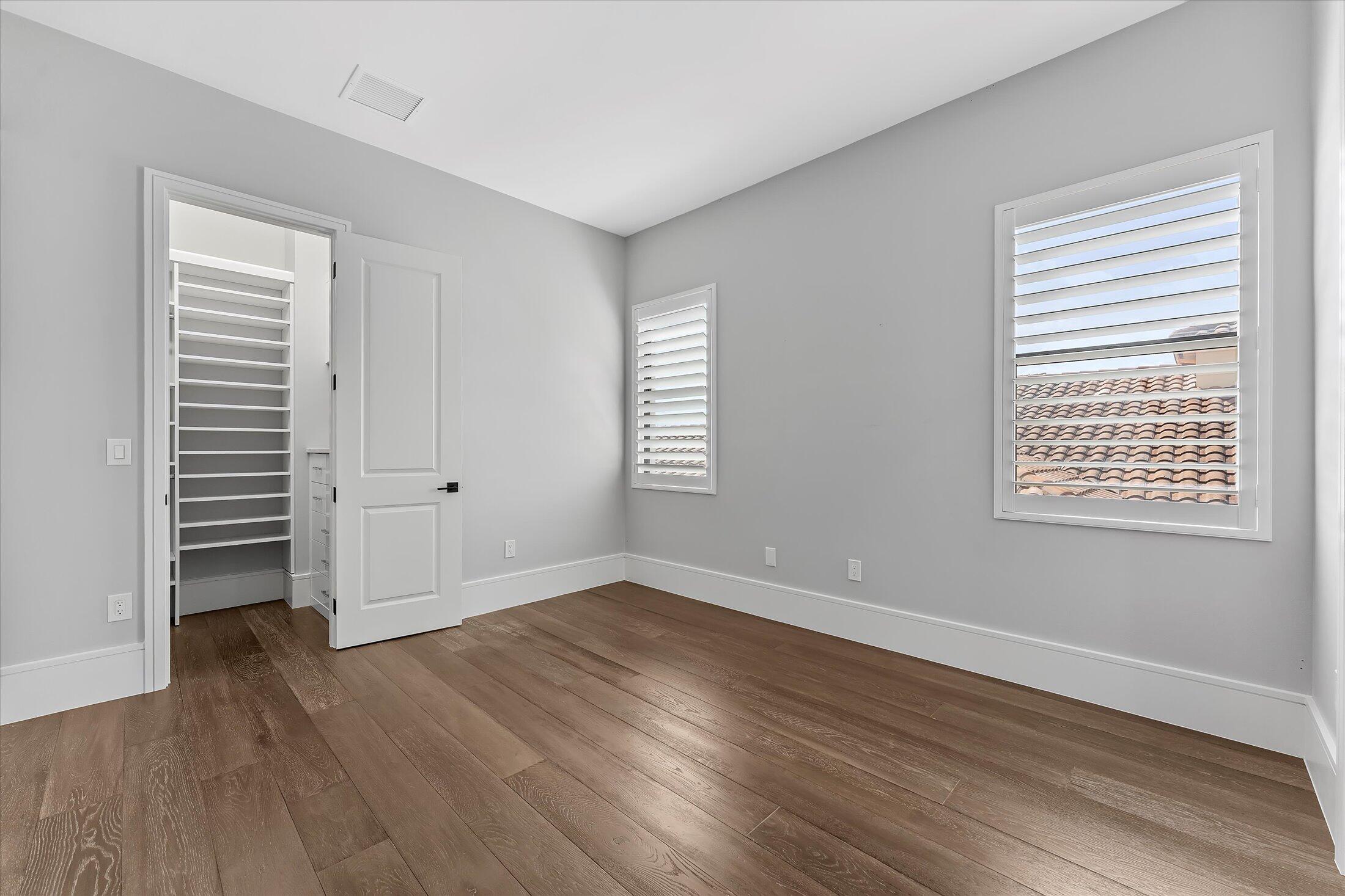 OLYMPIA 1 - Residential