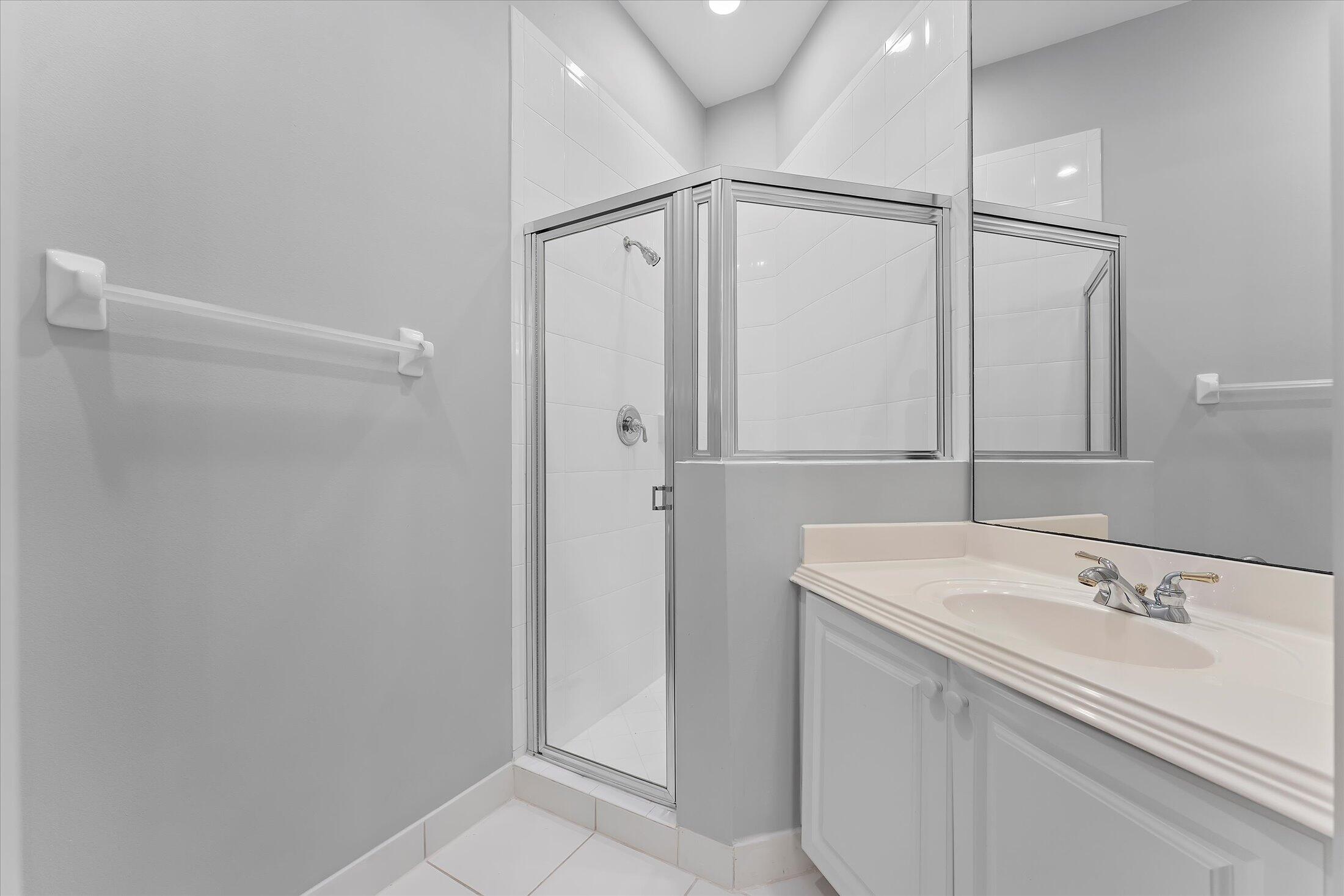 OLYMPIA 1 - Residential