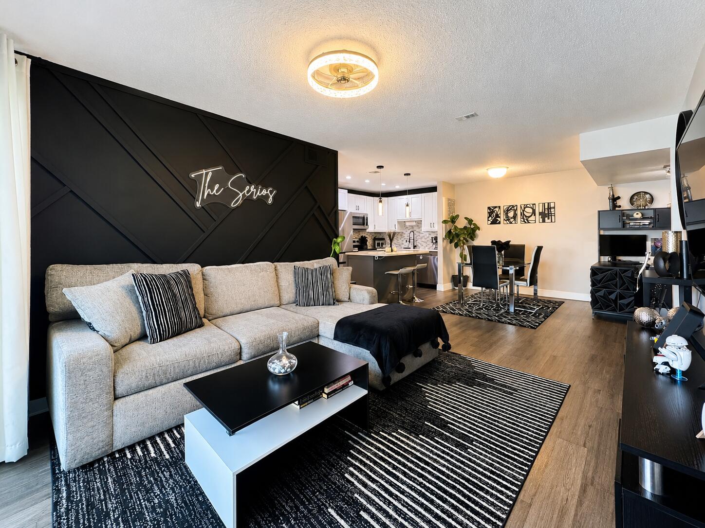 140 CYPRESS CLUB Drive 407
