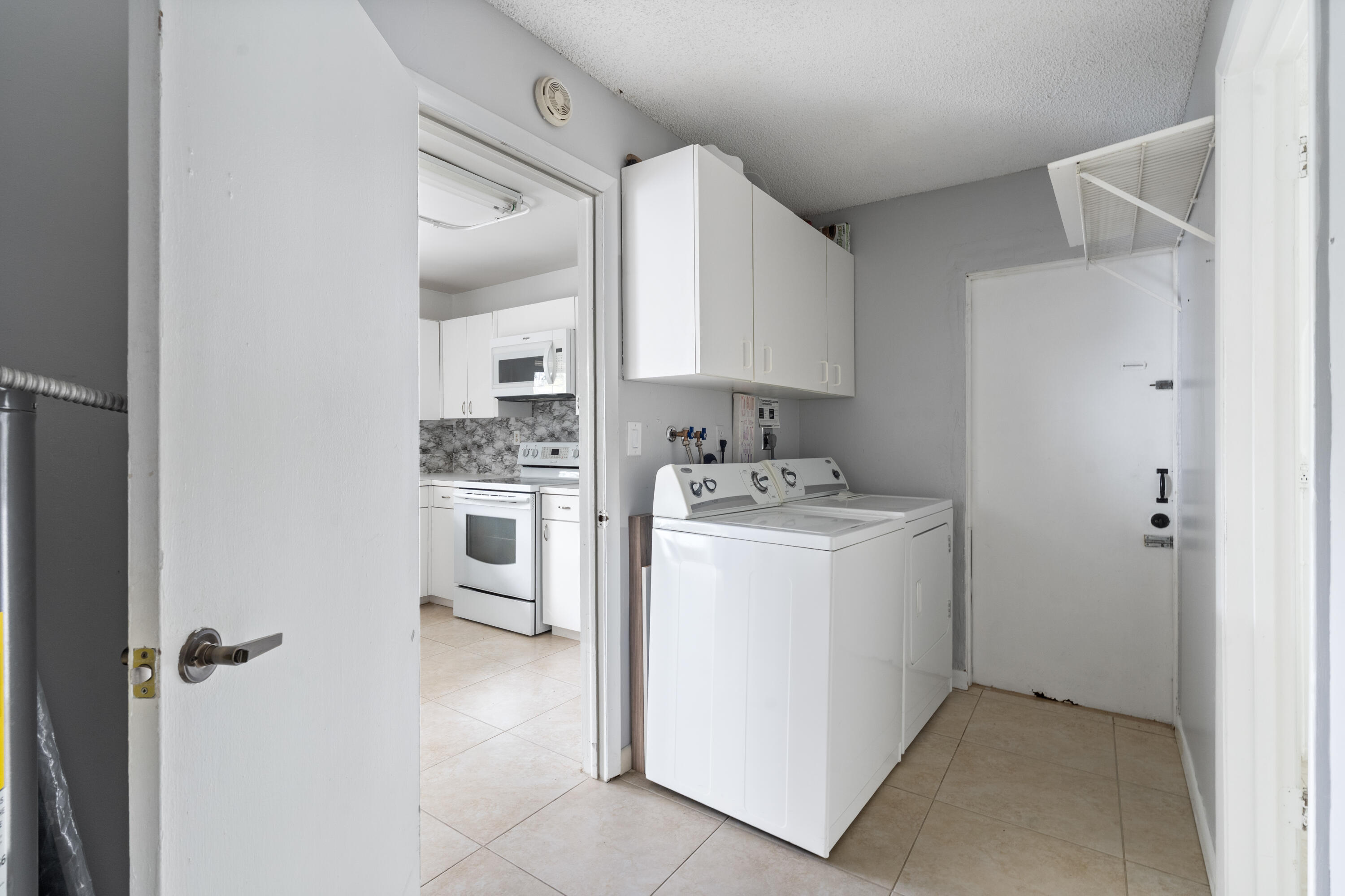 SANDALFOOT COVE SEC 2 - Residential