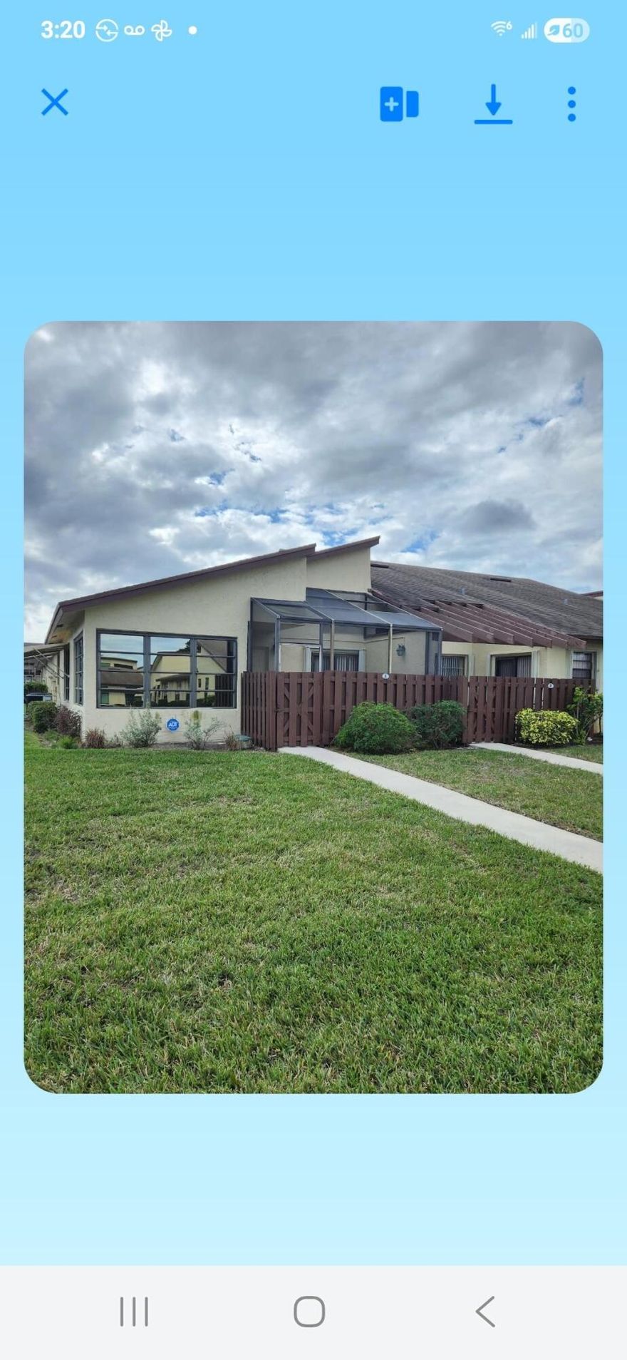 Beautifully maintained villa with 2 Br + Den. Close to shopping, restaurants and Post Office. This adult community has it all:  Bingo, Tennis, Pickle Ball, Shuffleboard and Community Pool.