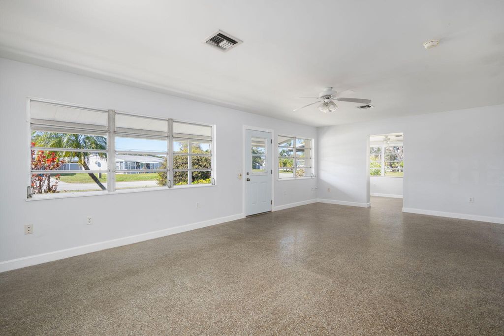 Photo of 1490 3rd Court, Vero Beach, FL 32960 (MLS # R11159871)