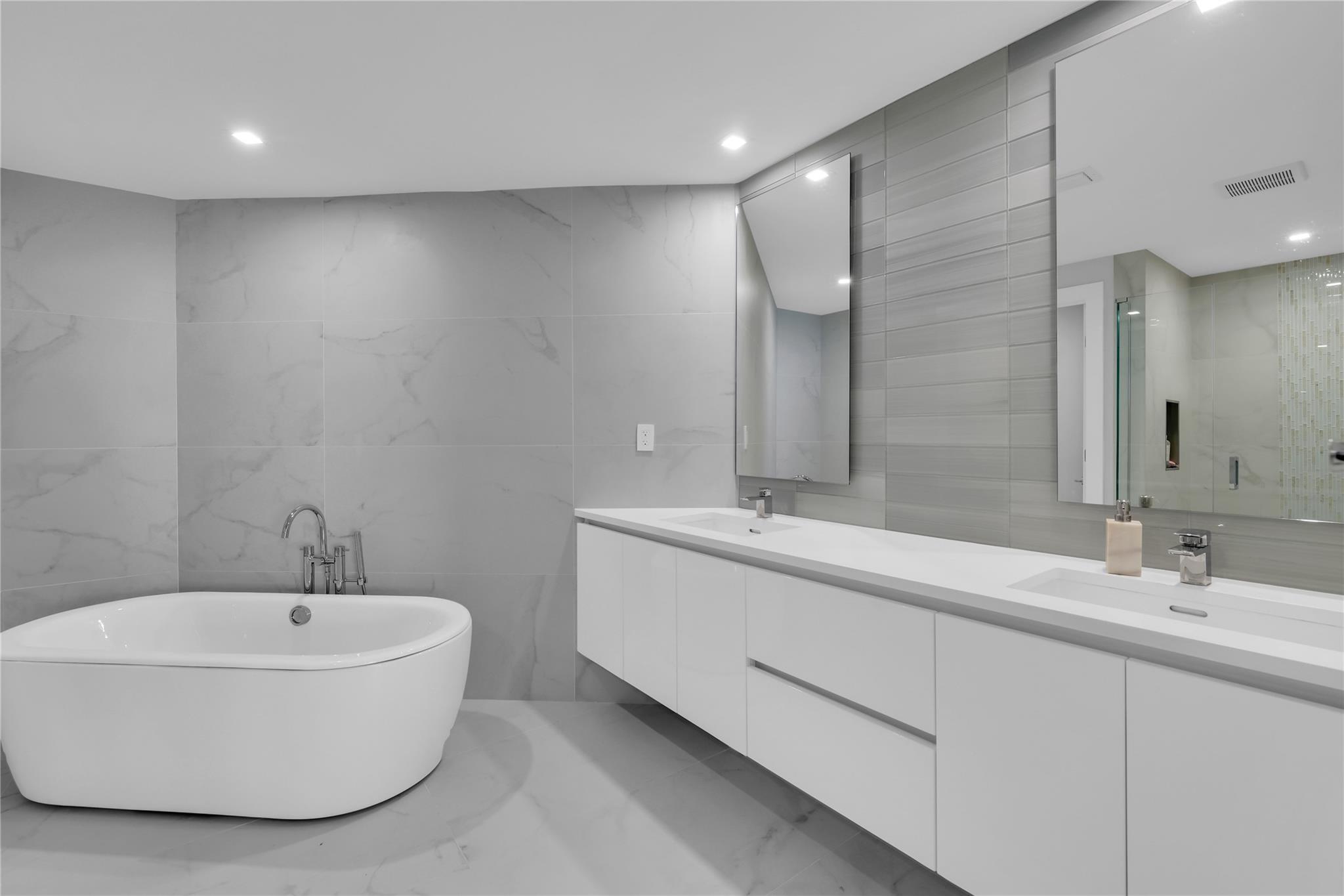 Sabbia Beach - Residential