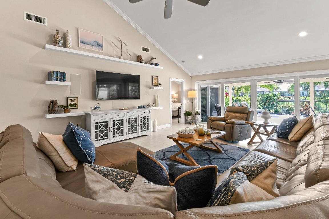 RIVER - Residential Lease