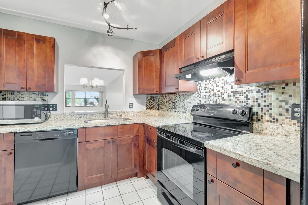 Photo of 3107 SW 20th Terrace #20a2, Delray Beach, FL 33445 (MLS # R11074167)