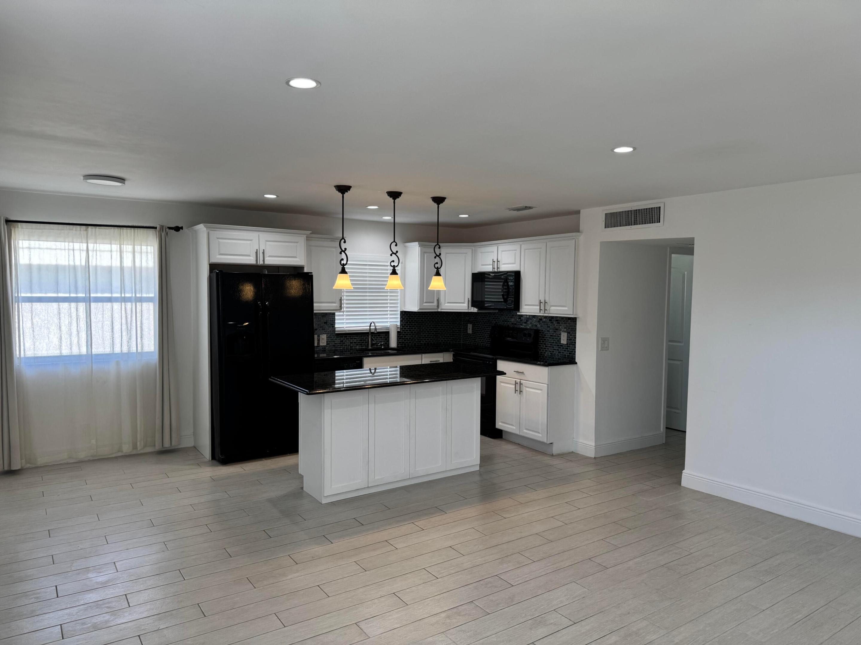 KINGS POINT MONACO CONDOS - Residential Lease