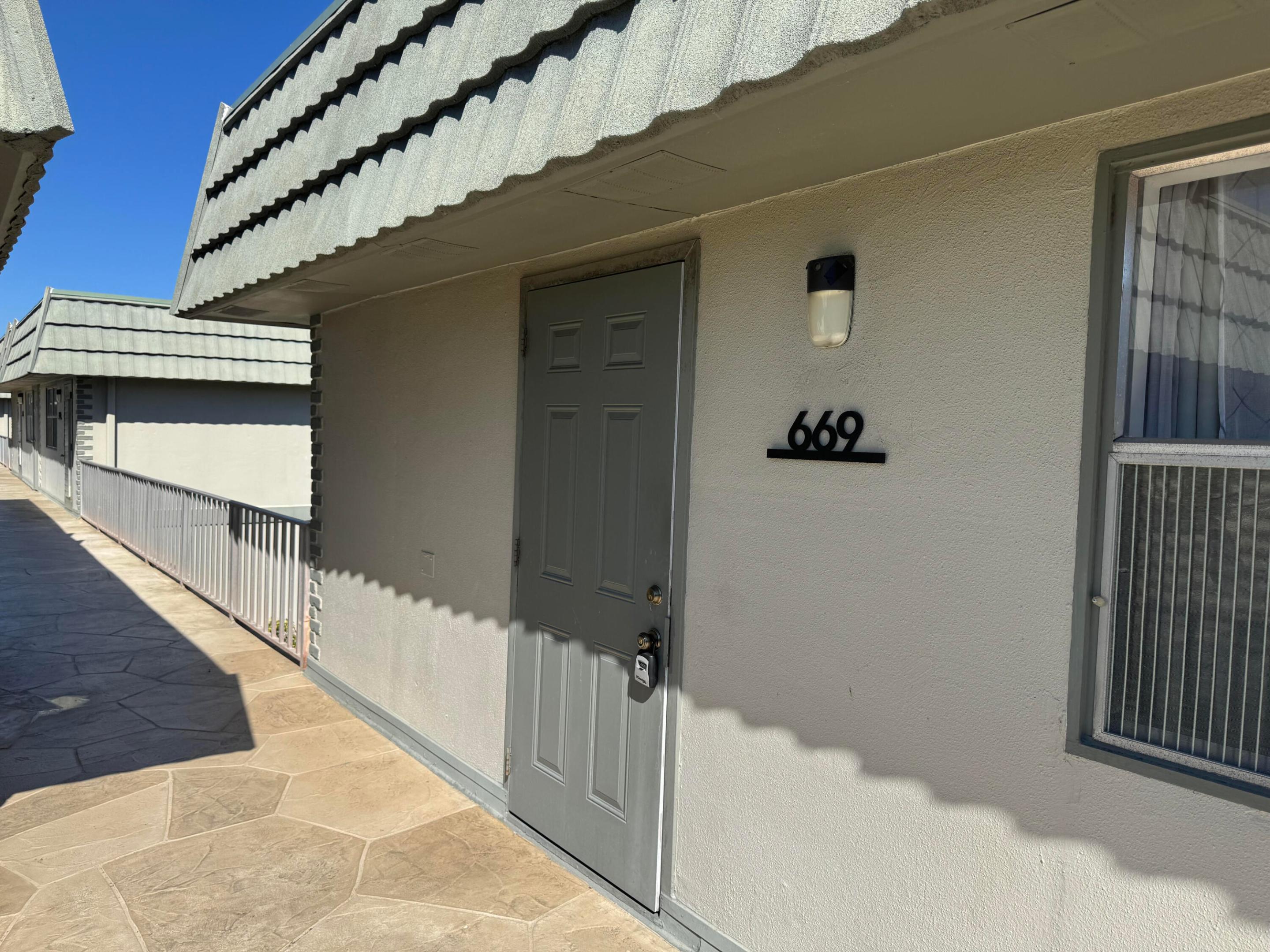 KINGS POINT MONACO CONDOS - Residential Lease