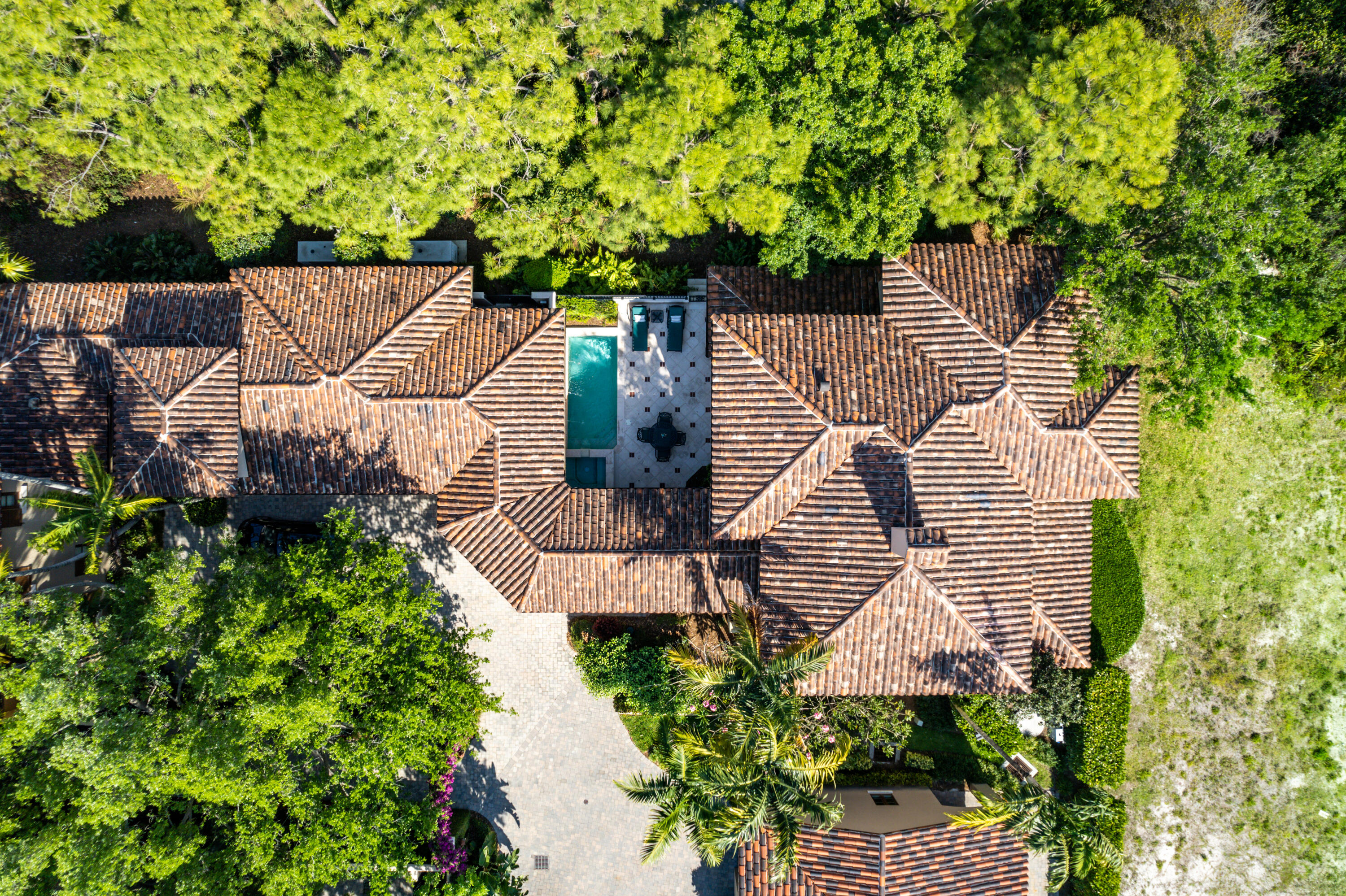 BEARS CLUB VILLAS CONDO - Residential