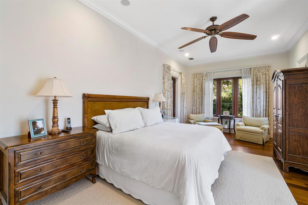 BEARS CLUB VILLAS CONDO - Residential