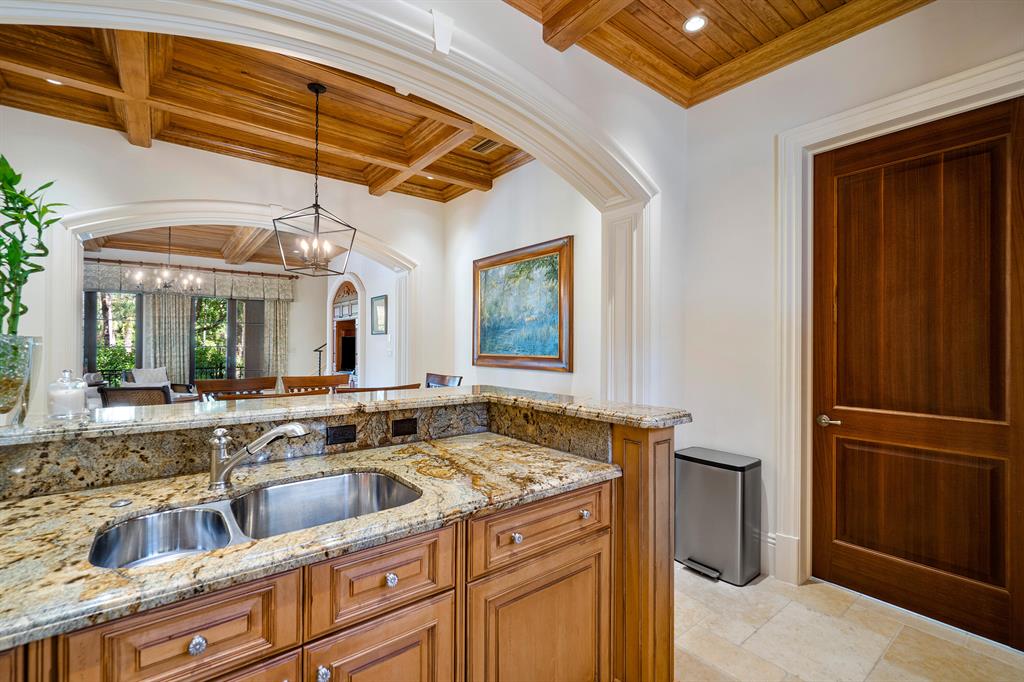 BEARS CLUB VILLAS CONDO - Residential