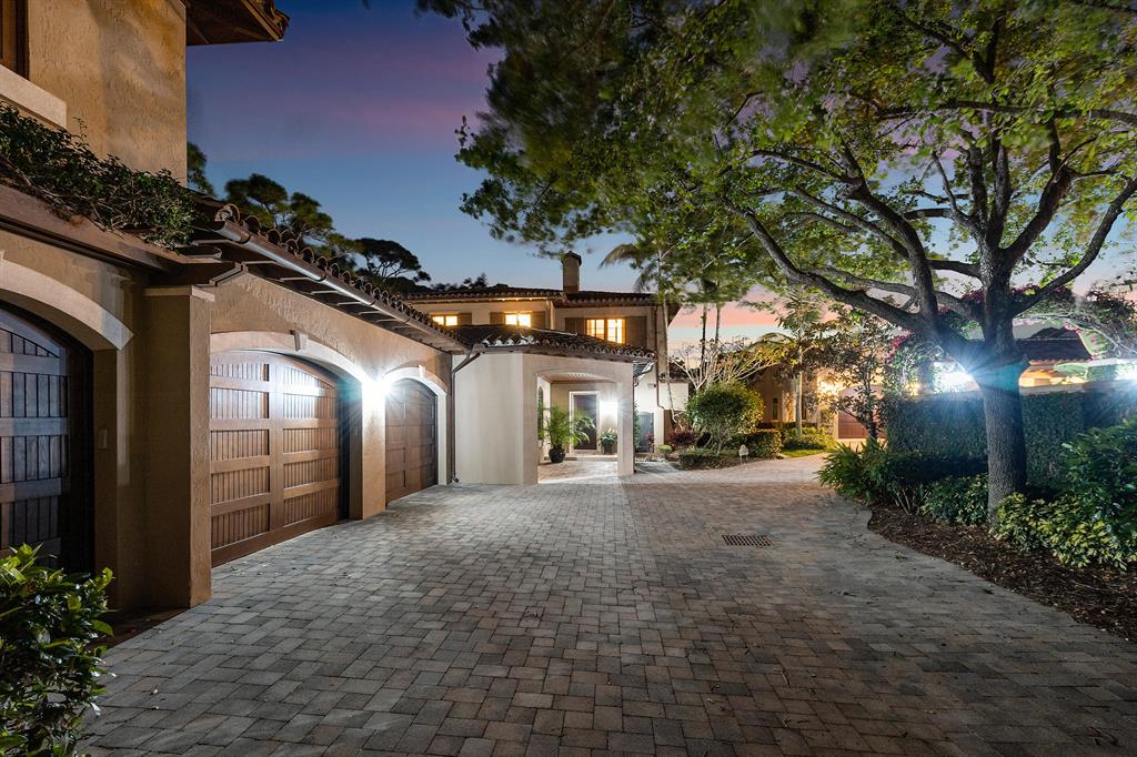 BEARS CLUB VILLAS CONDO - Residential