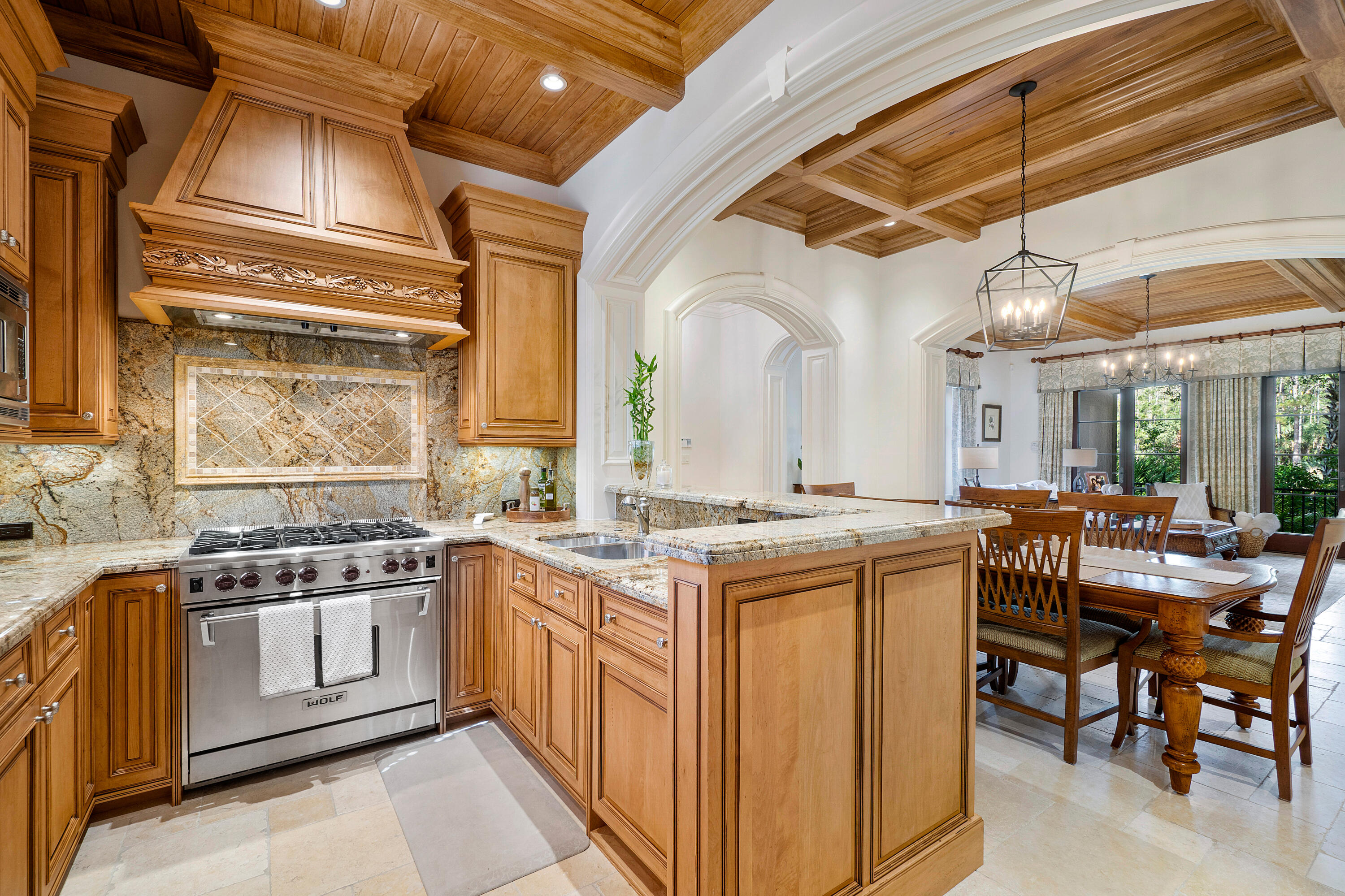 BEARS CLUB VILLAS CONDO - Residential