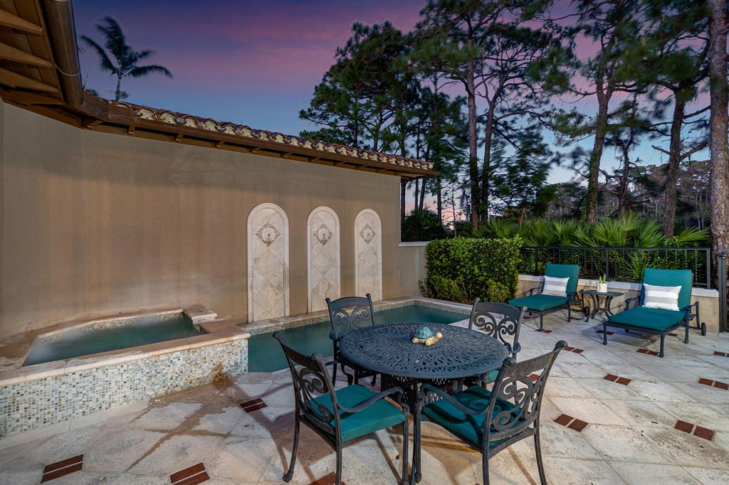 BEARS CLUB VILLAS CONDO - Residential