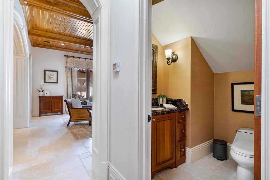 BEARS CLUB VILLAS CONDO - Residential