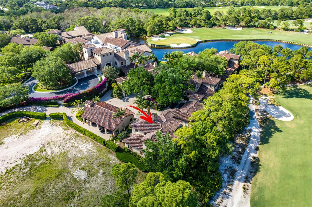 BEARS CLUB VILLAS CONDO - Residential