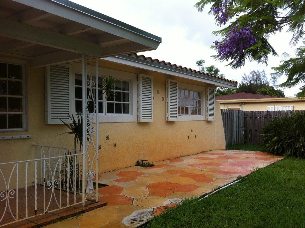 MARCH ESTATES - Residential