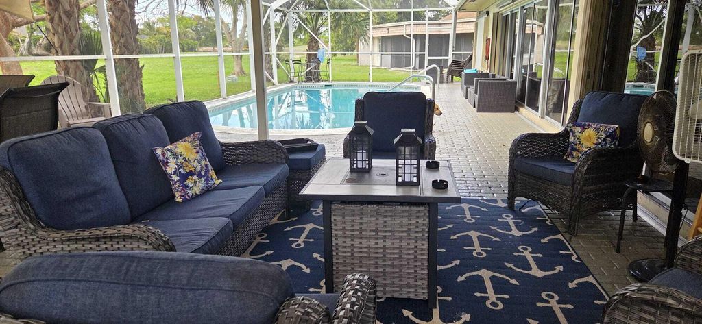 Photo of 4705 Holly Drive, Tamarac, FL 33319 (MLS # B26005519)