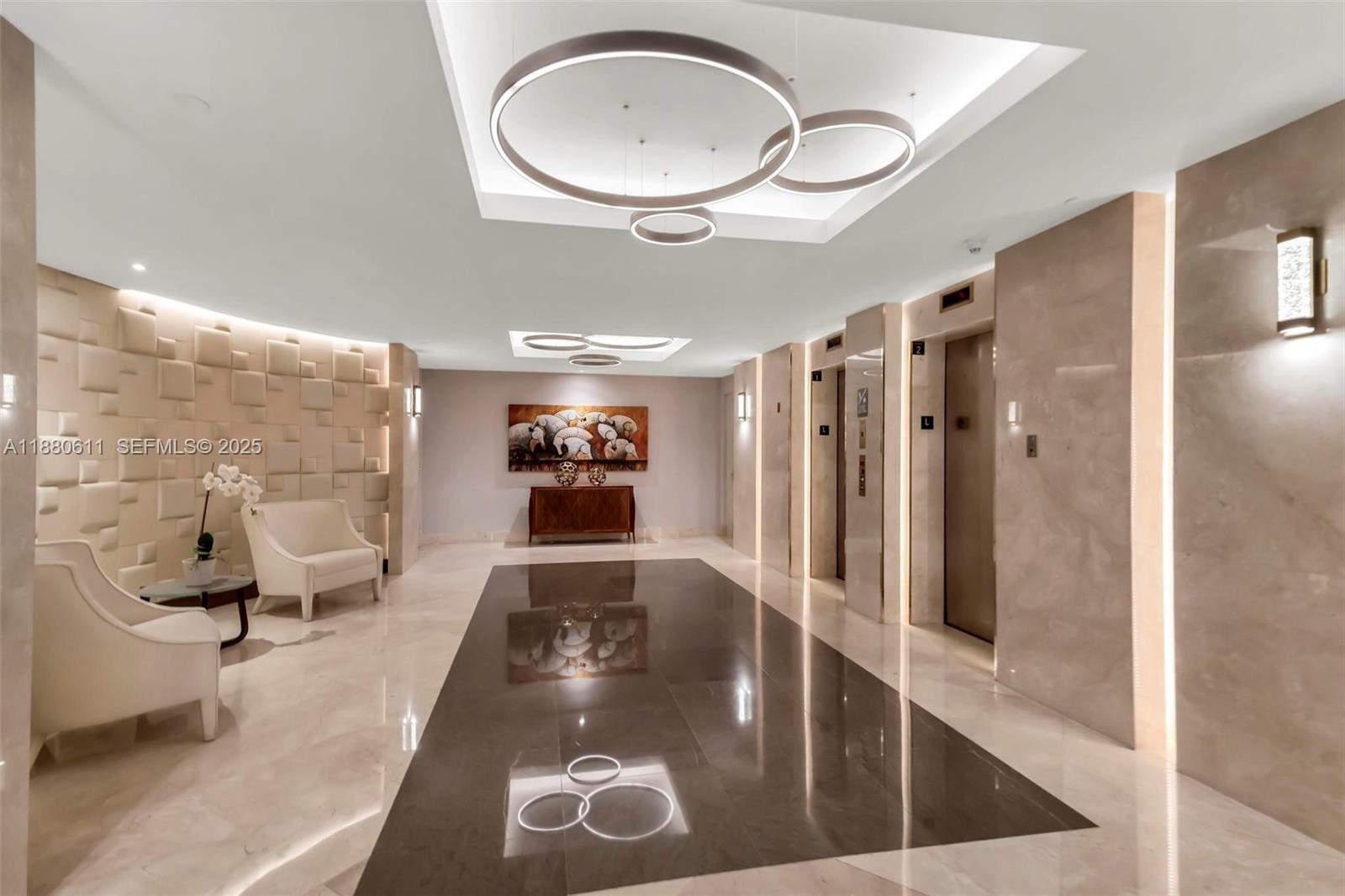 THE PINNACLE CONDO - Residential