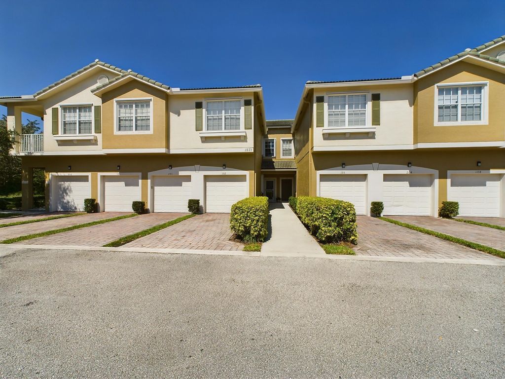 Photo of 1571 SE Hampshire Way #102, Stuart, FL 34994 (MLS # R10890955)