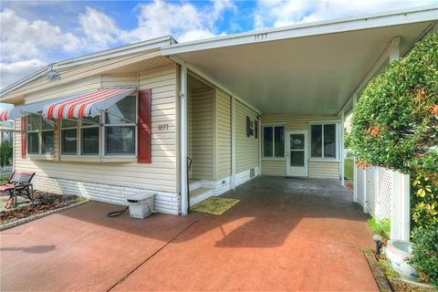 A home in Barefoot Bay