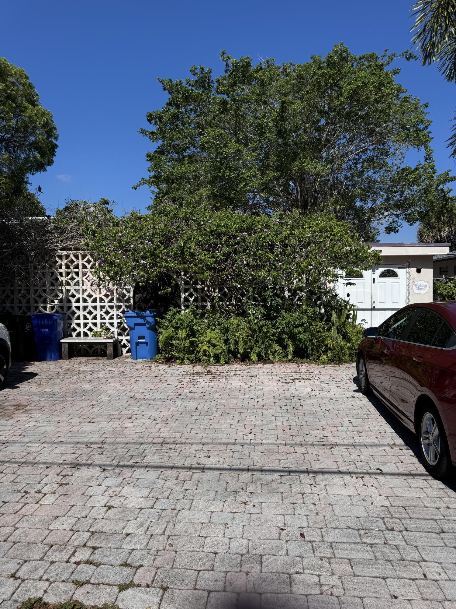 LAUDERDALE PARK 6-33 1/2 - Residential