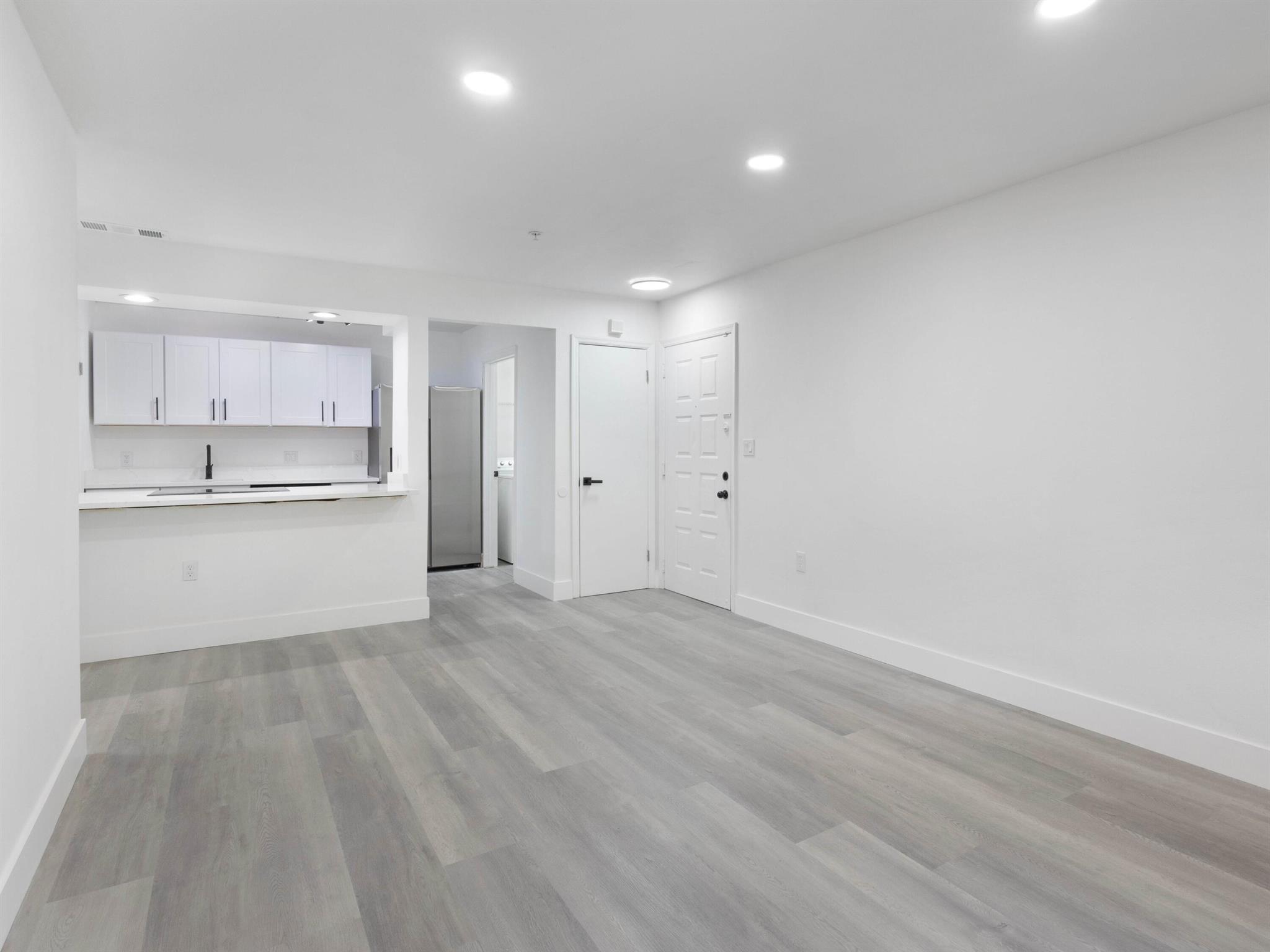 BOYNTON LANDINGS - Residential Lease