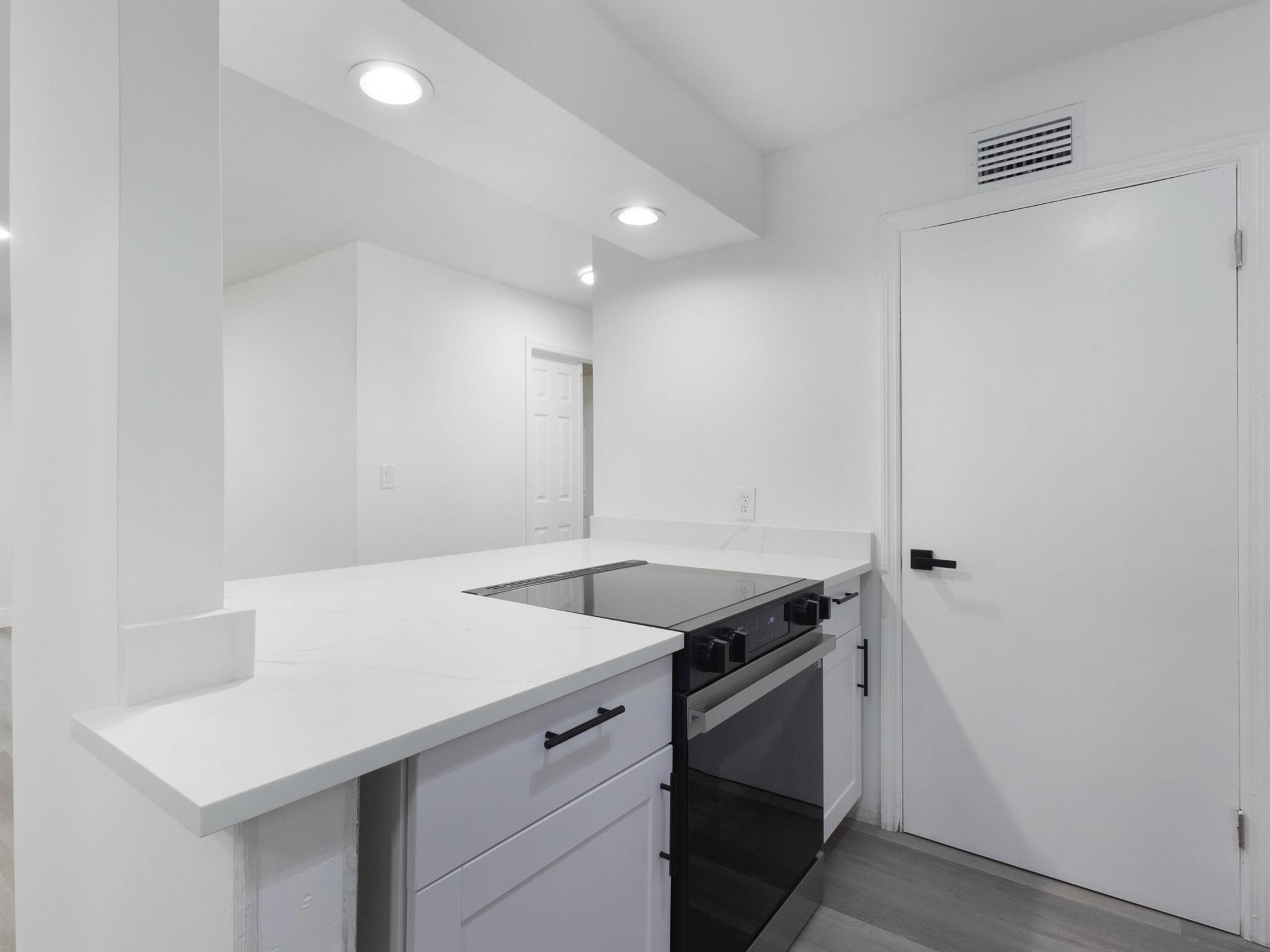 BOYNTON LANDINGS - Residential Lease
