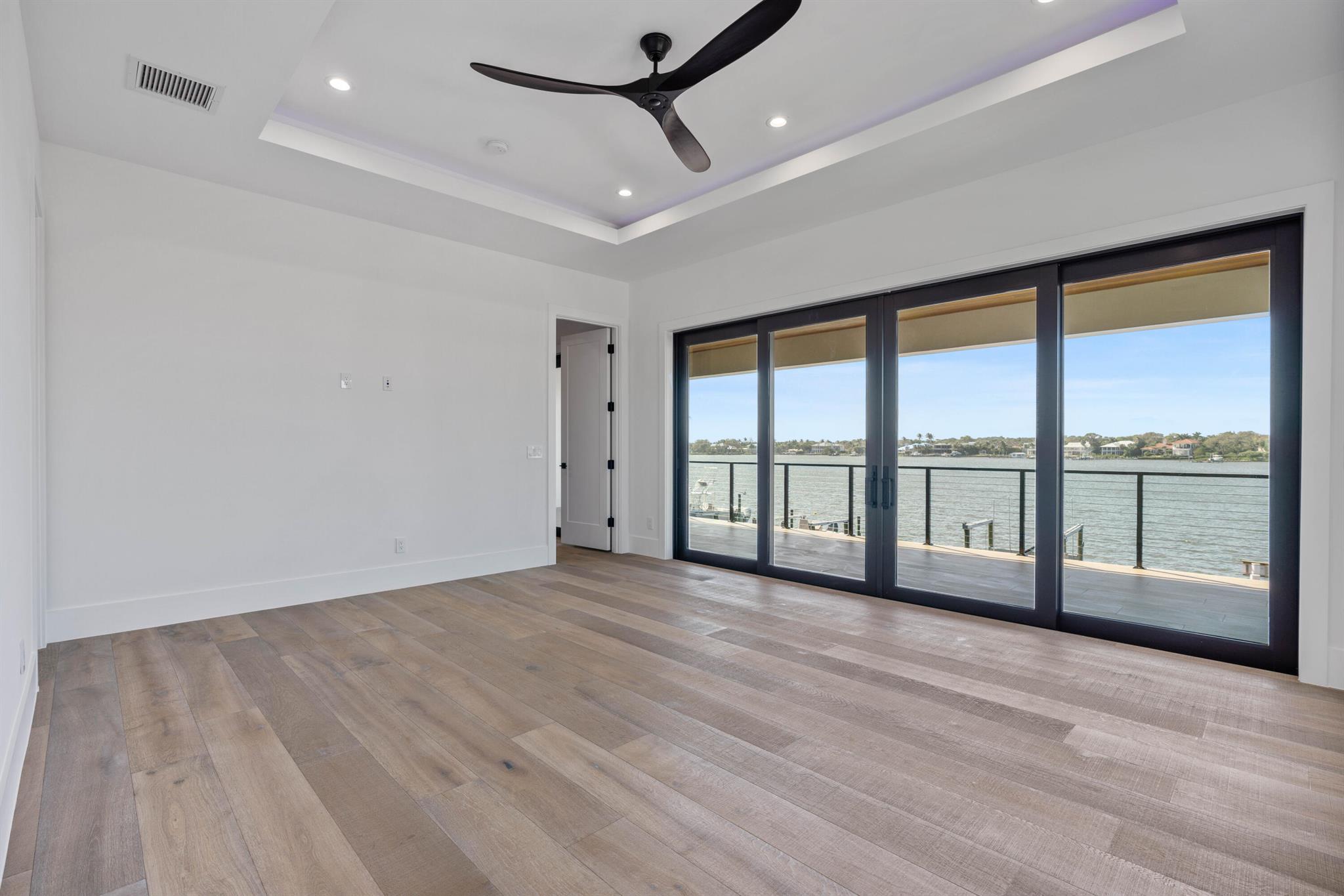 TEQUESTA - Residential