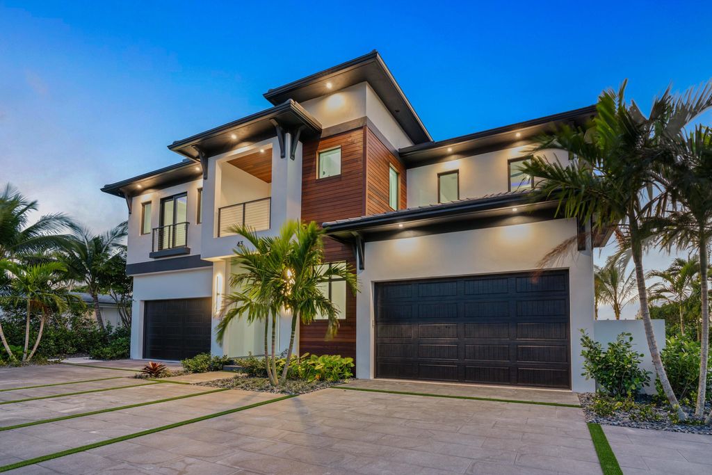 Photo of 43 River Drive, Tequesta, FL 33469 (MLS # R10959237)