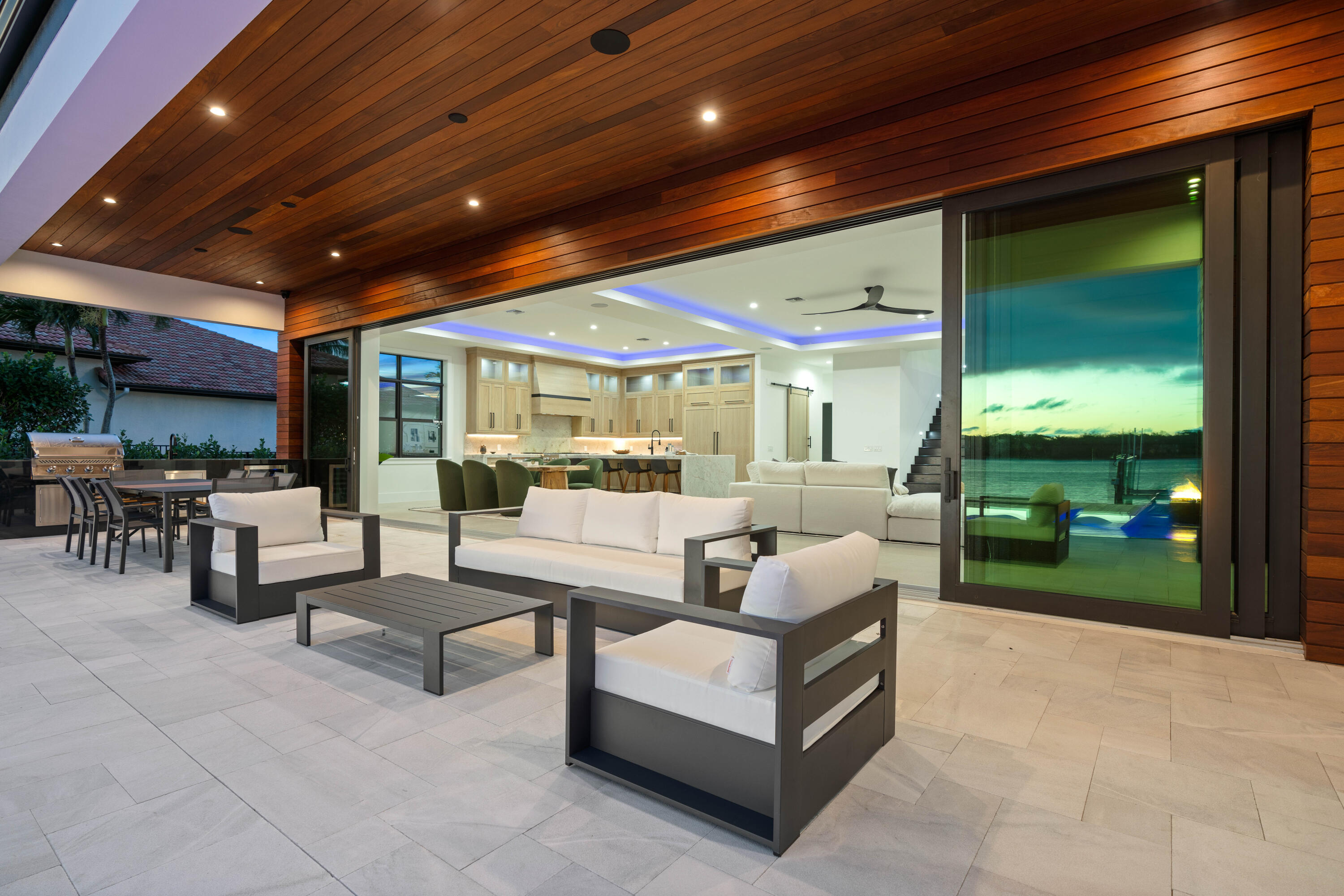 TEQUESTA - Residential