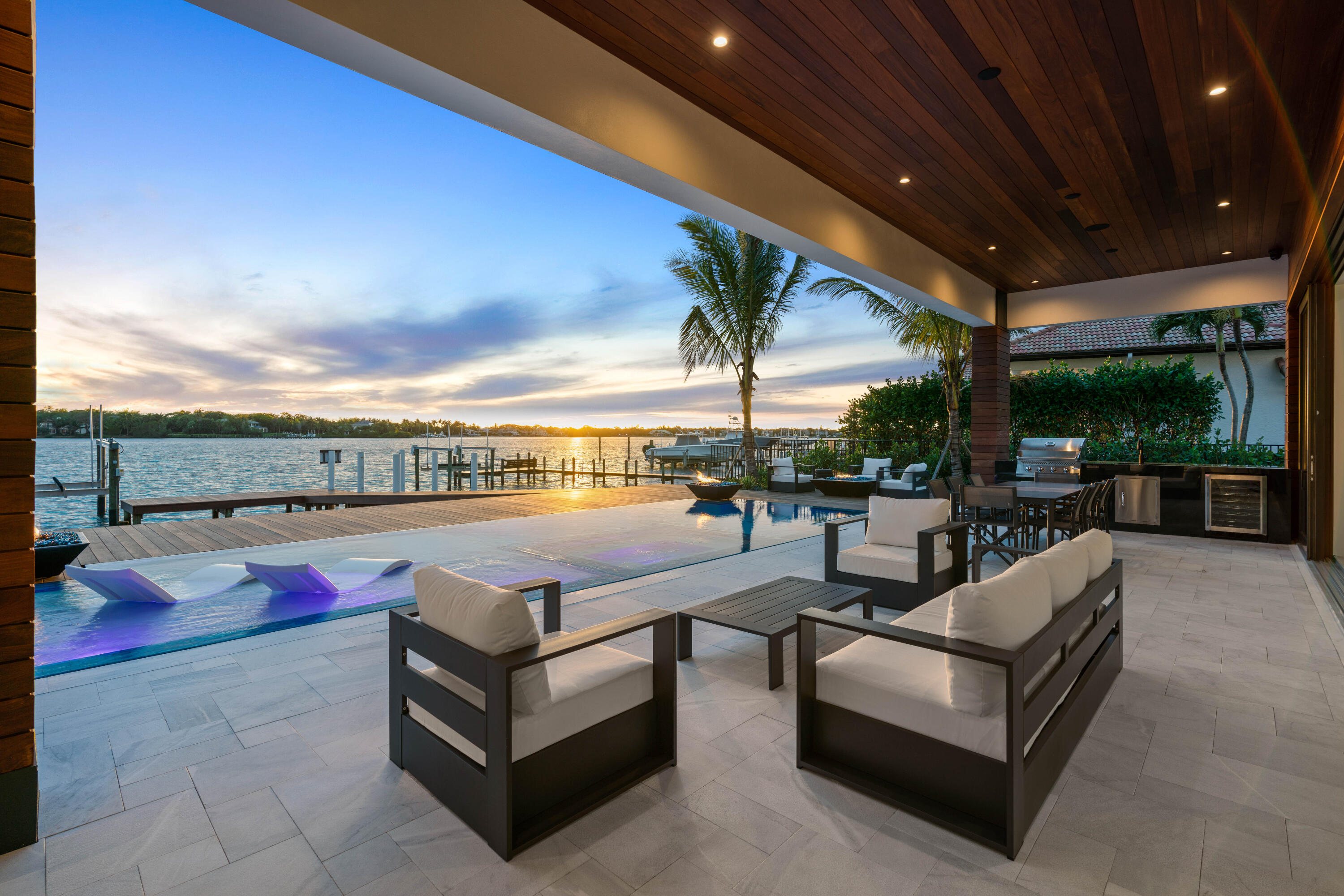 TEQUESTA - Residential