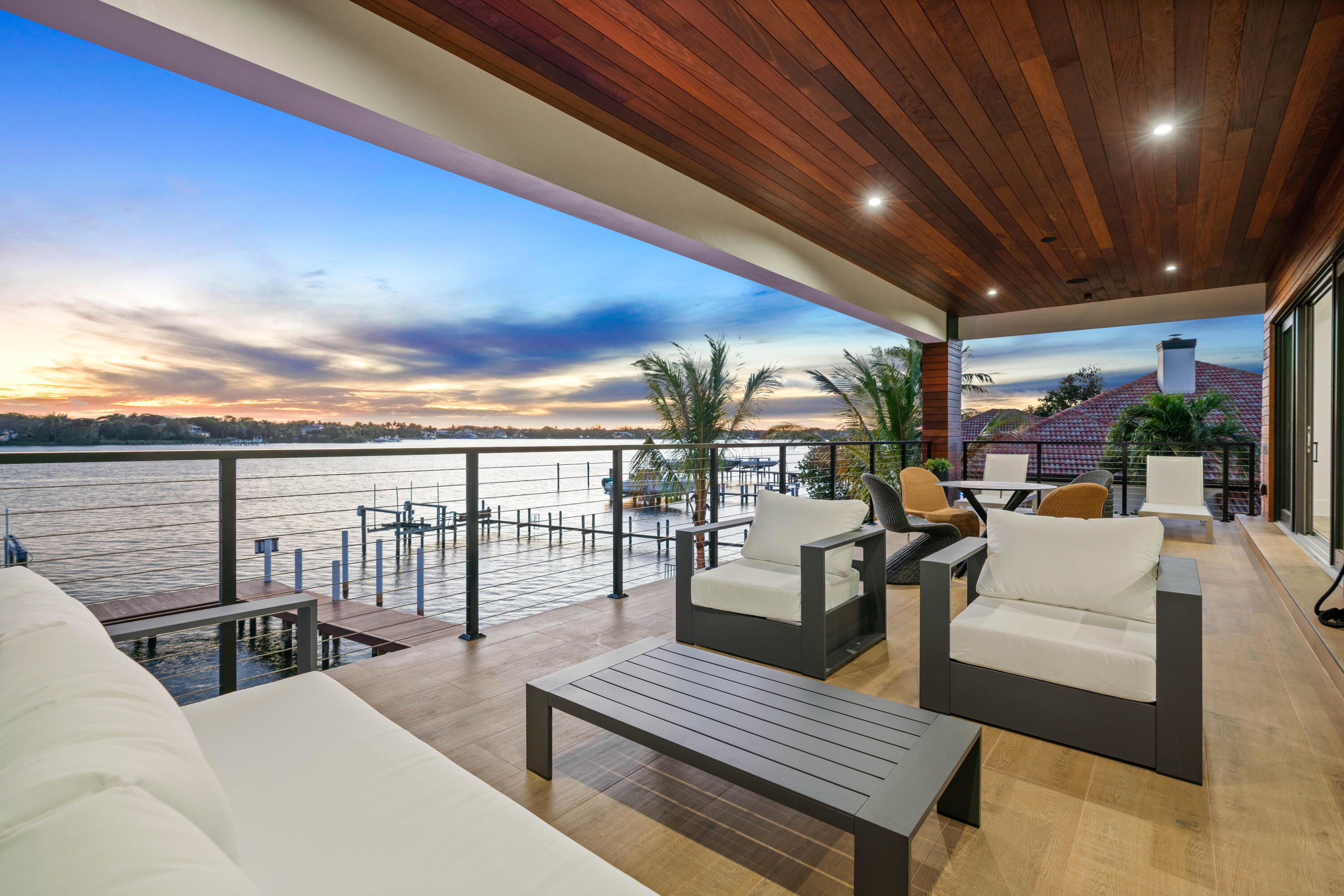 TEQUESTA - Residential