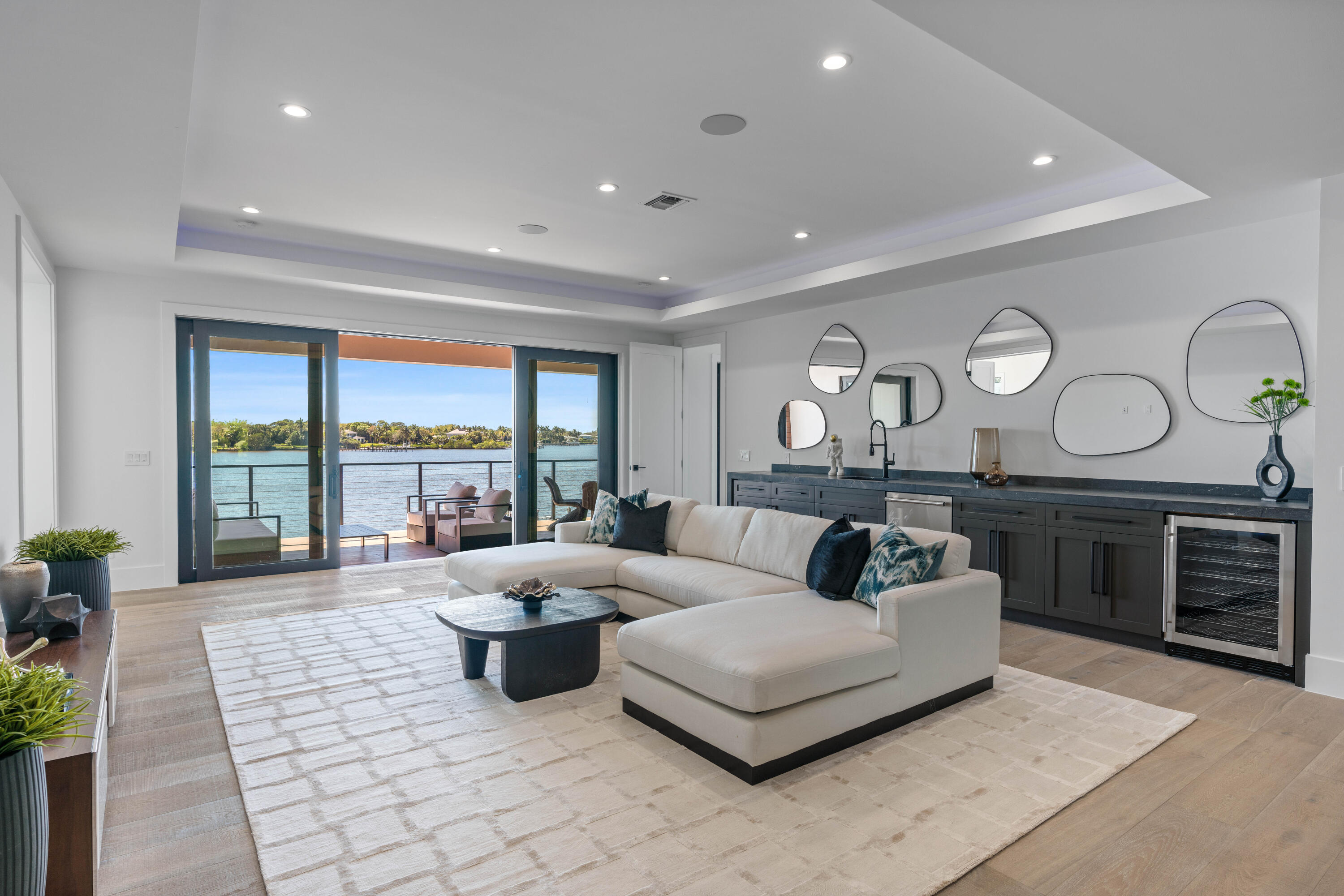 TEQUESTA - Residential