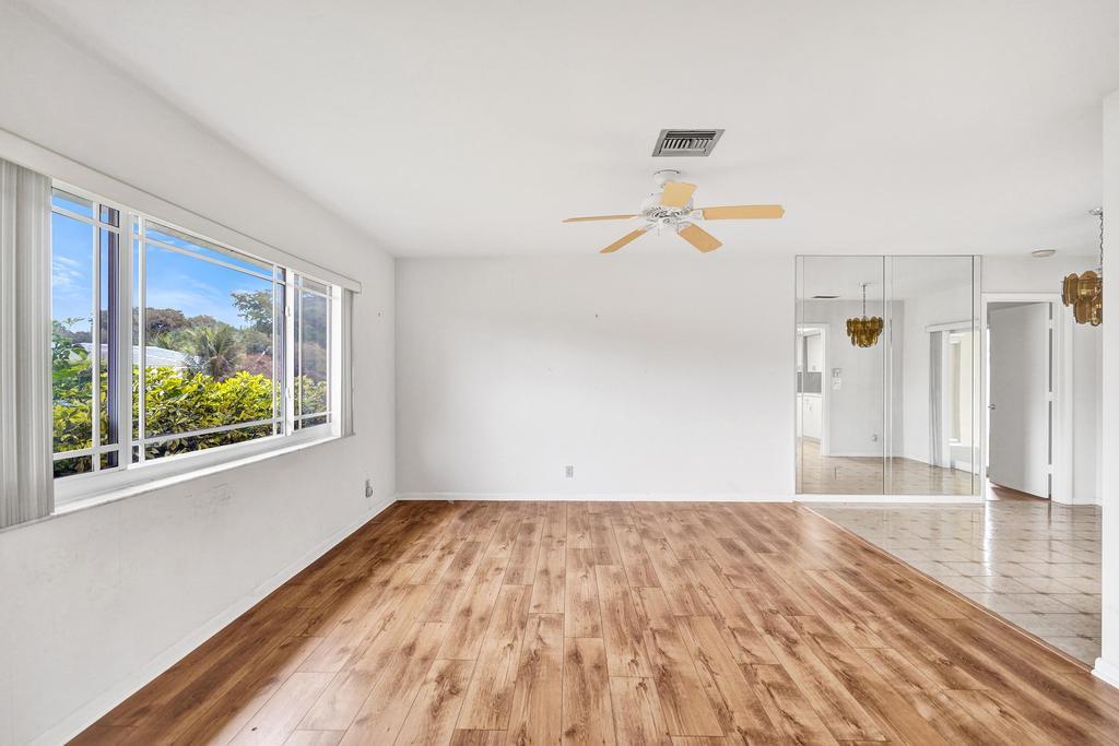 PINELANDS NORTH - Residential