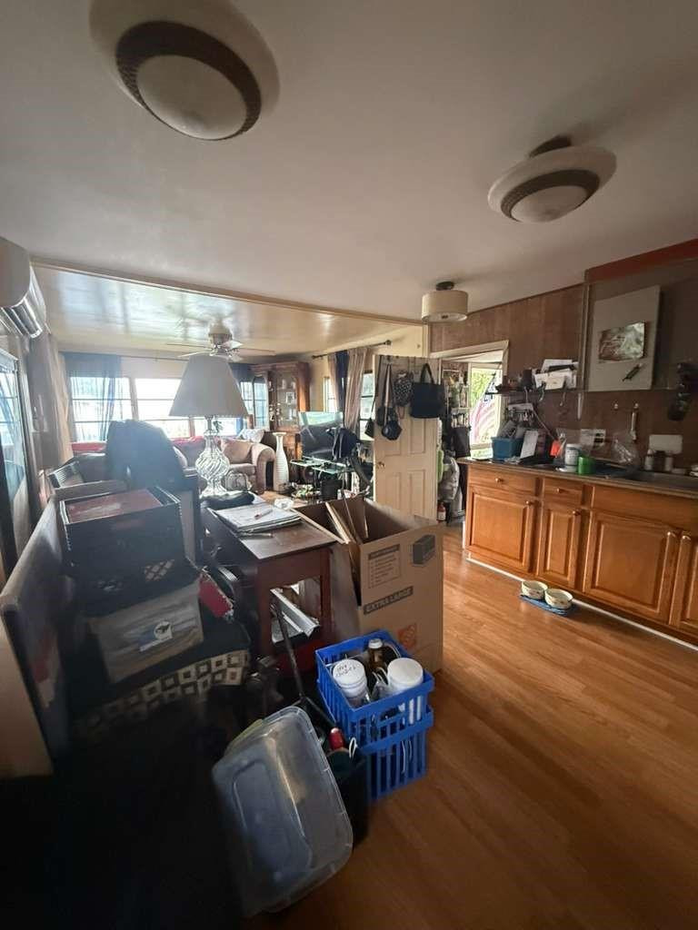 EVERGLADES LAKEs - Residential