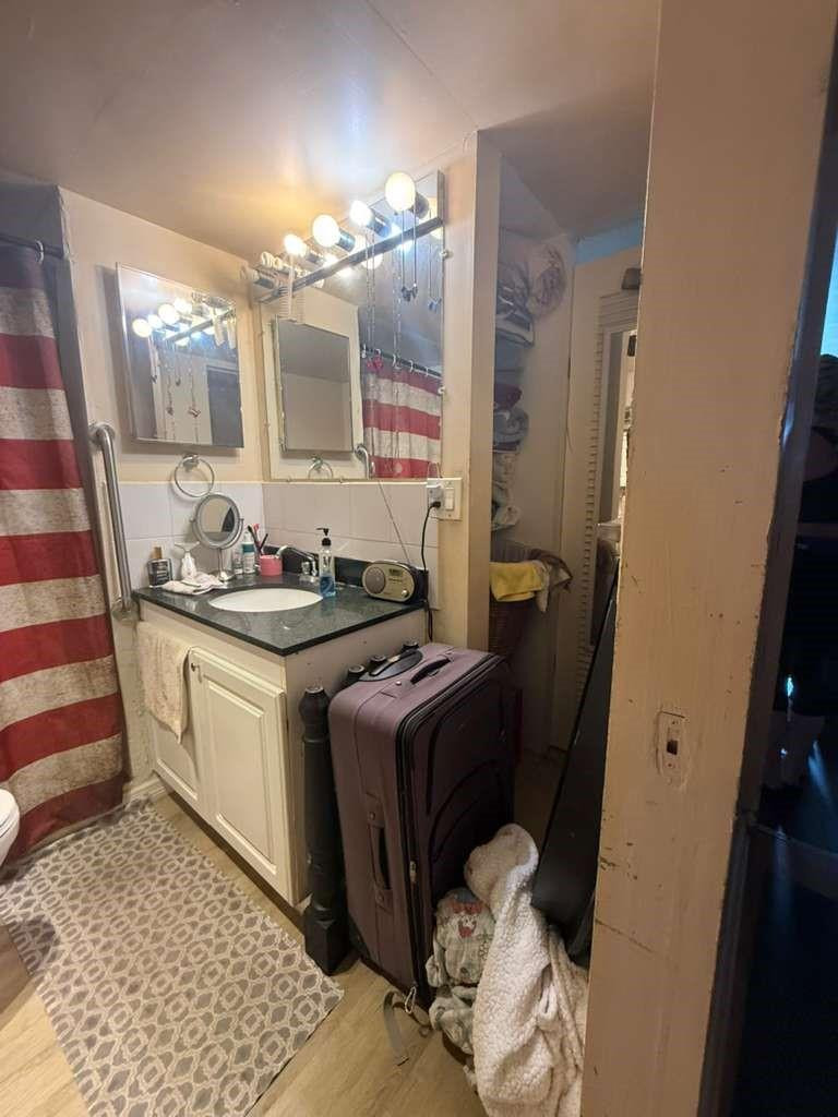 EVERGLADES LAKEs - Residential