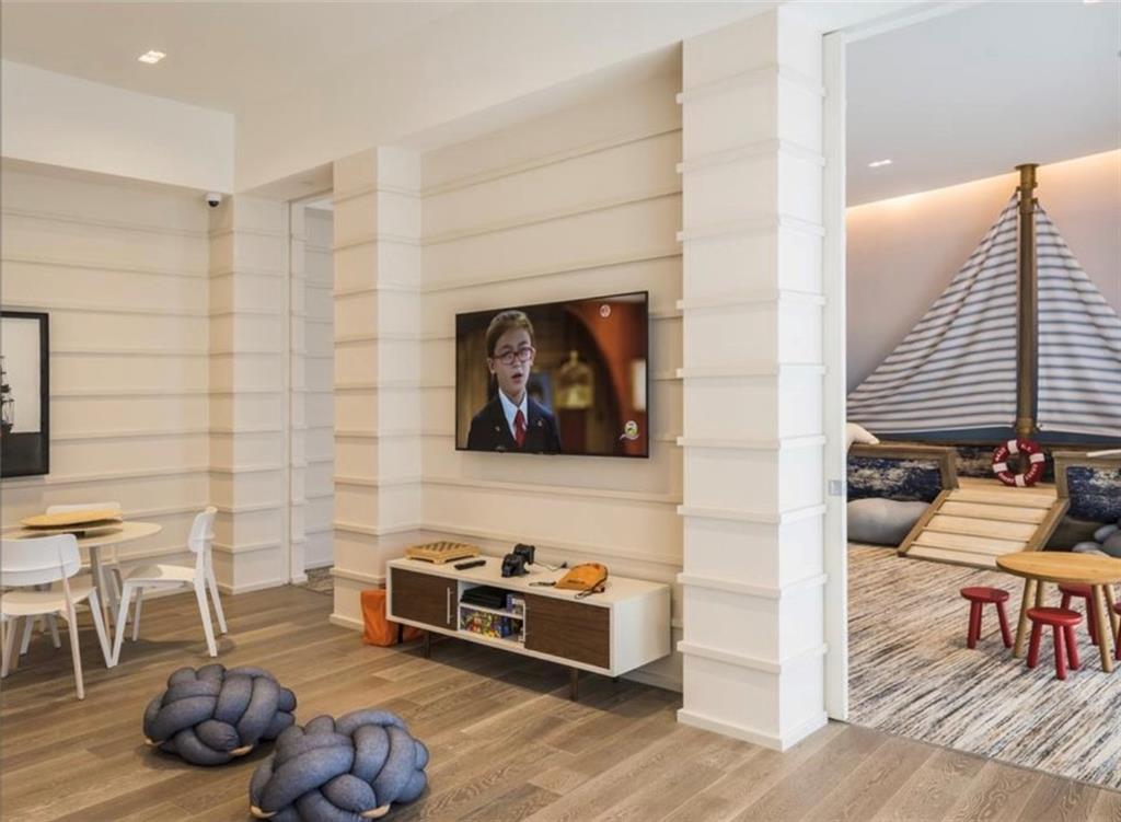 Auberge Beach Residences - Residential