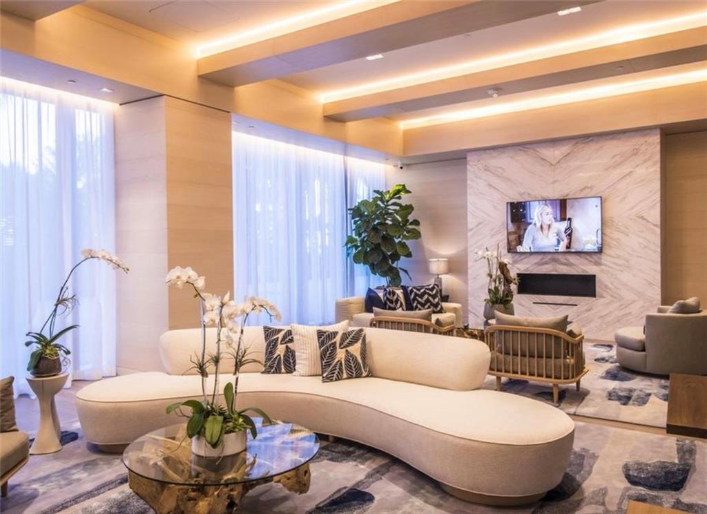 Auberge Beach Residences - Residential