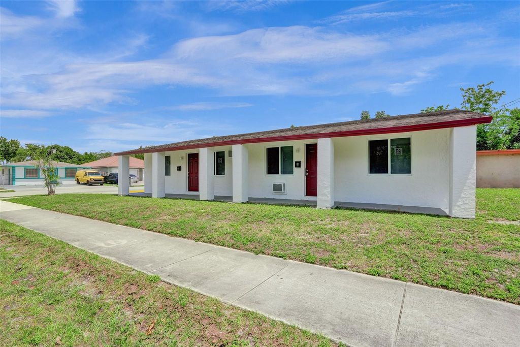 Photo of 2880 NW 14th St, Fort Lauderdale, FL 33311 (MLS # F10497887)