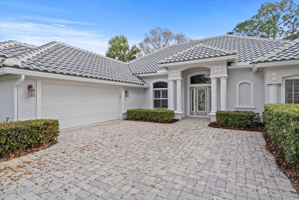 Photo of 8116 Links Way, Port Saint Lucie, FL 34986 (MLS # R11053509)