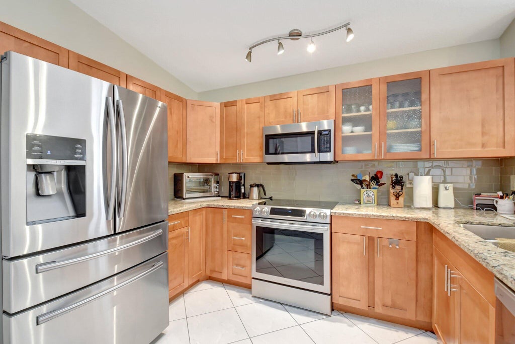 Photo of 4786 Sextant Circle, Boynton Beach, FL 33436 (MLS # B26091099)
