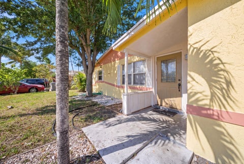 Tiny photo for 130 NE 21ST Court, Pompano Beach, FL 33060 (MLS # B26071015)