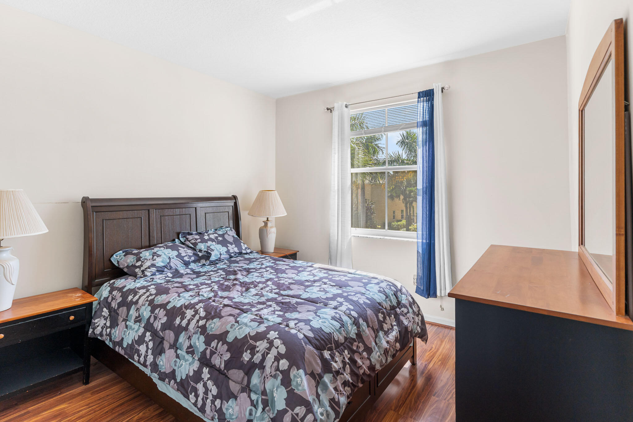 OLYMPIA 2 - Residential