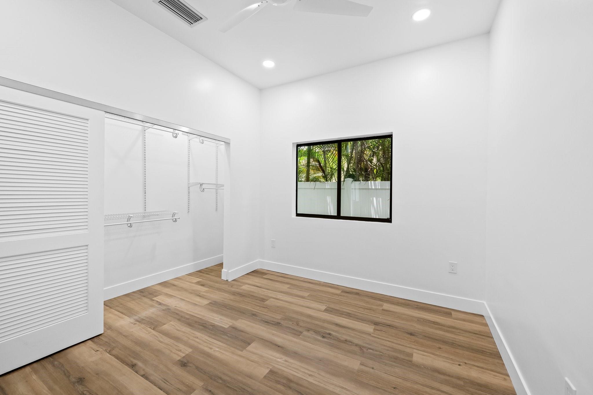 Shady Banks - Residential