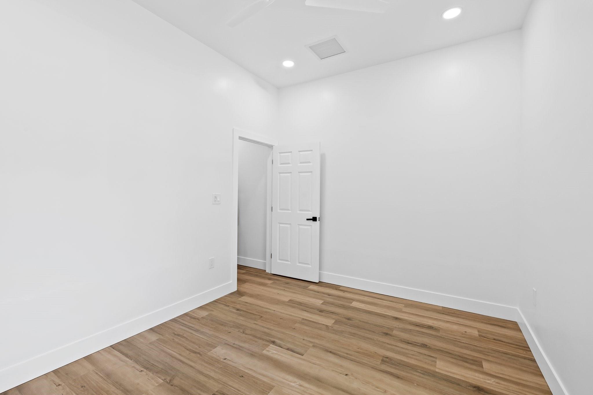 Shady Banks - Residential