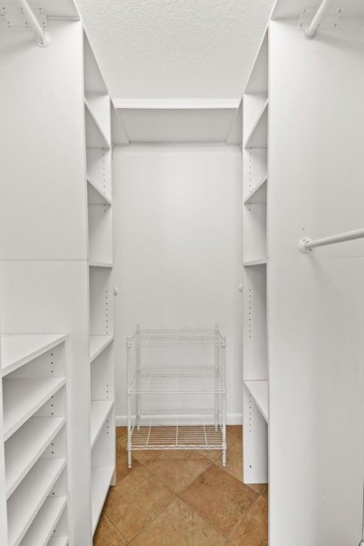 BAY REACH - Residential