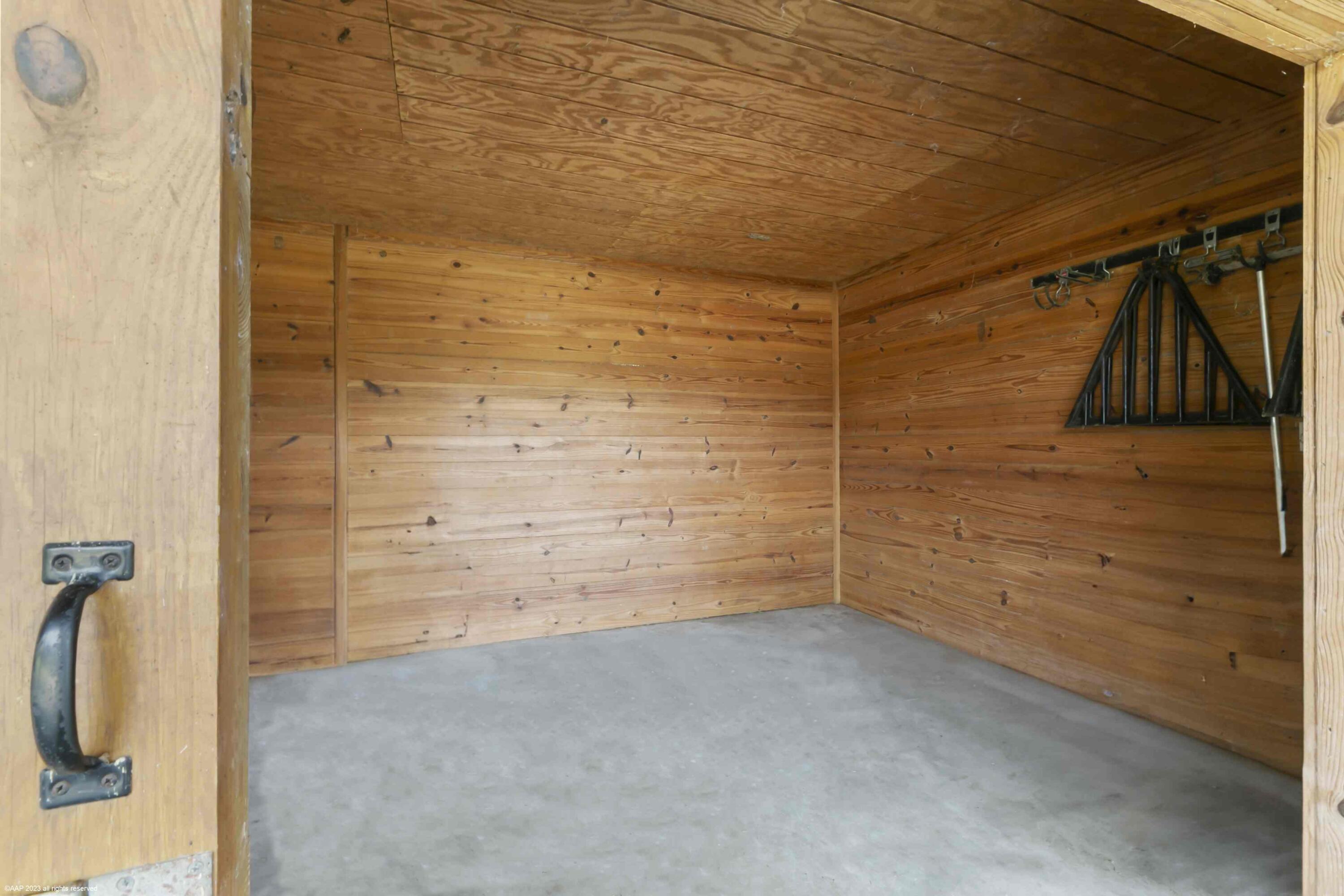 13-44-40~ W 344.38 FT OF E  2981.05 FT OF N 697.03 - Residential