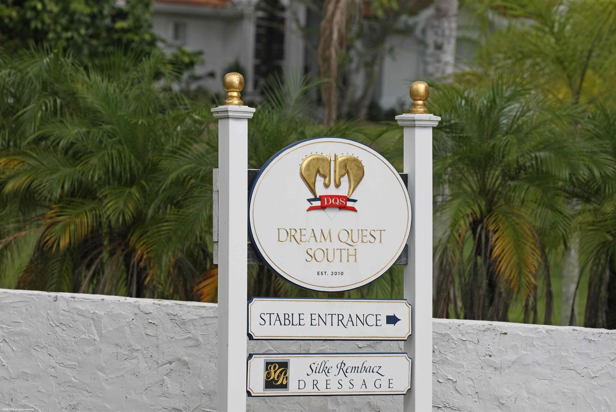 13-44-40~ W 344.38 FT OF - Residential