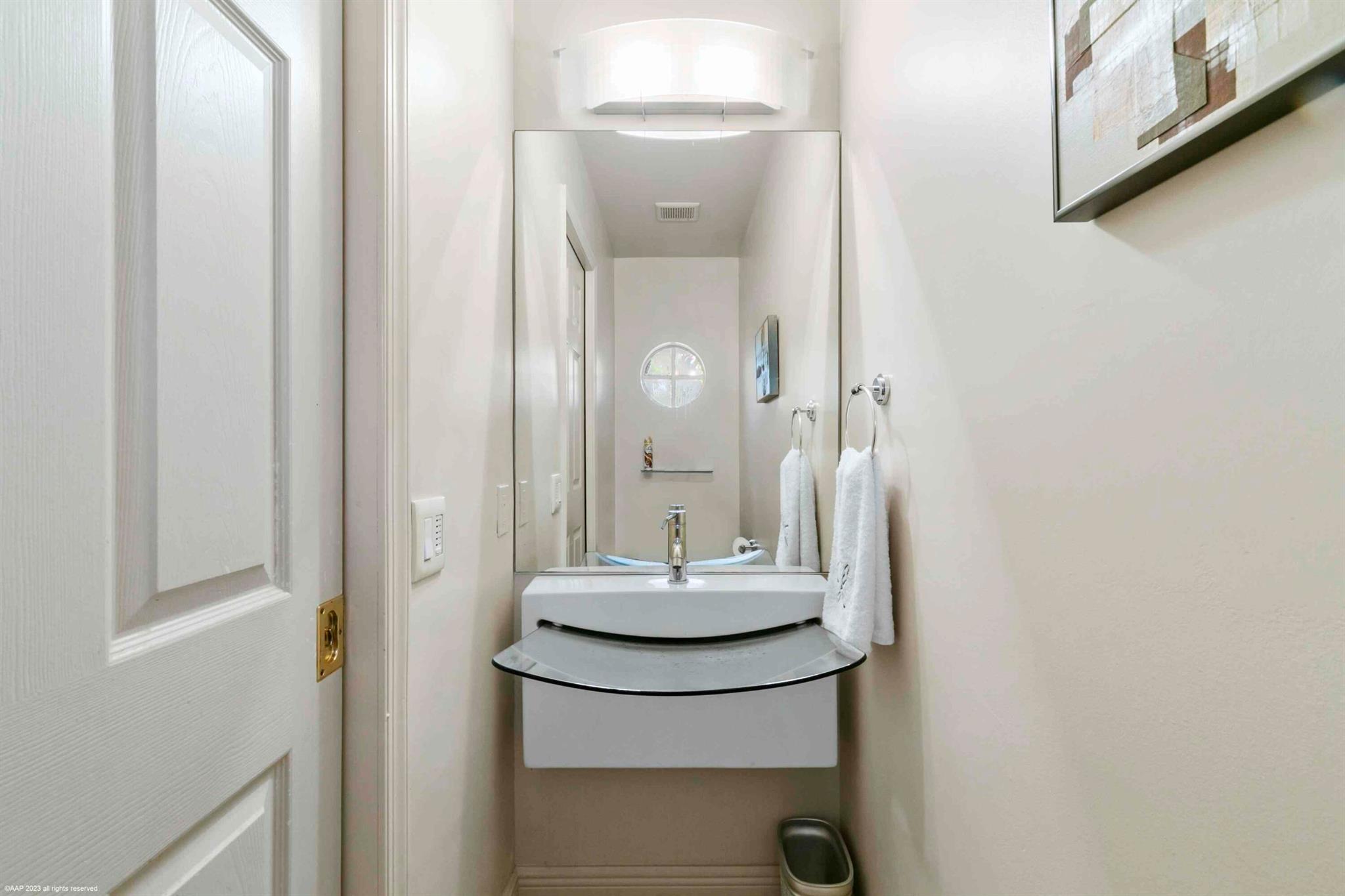 13-44-40~ W 344.38 FT OF - Residential